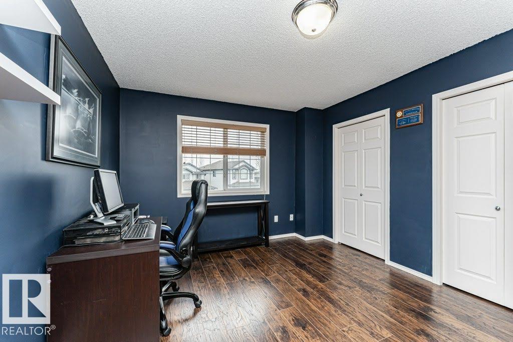 13806 38 ST NW NW, Edmonton