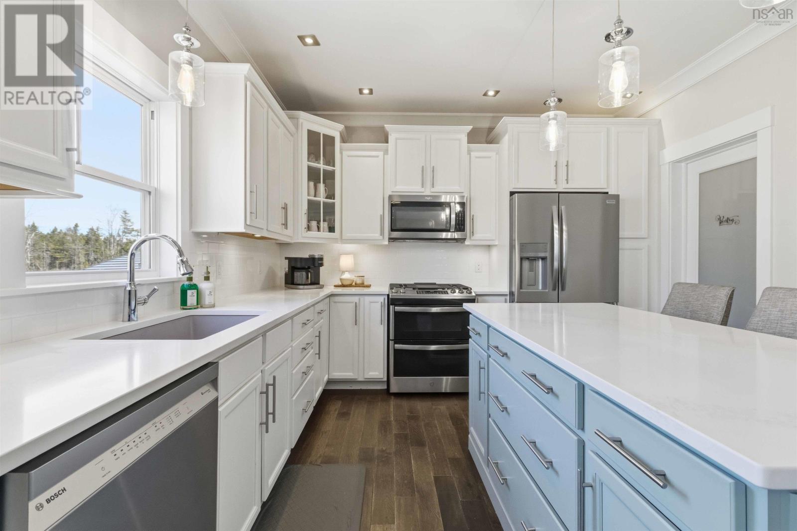 Property 20 of 49 of 94 Sheeba Drive