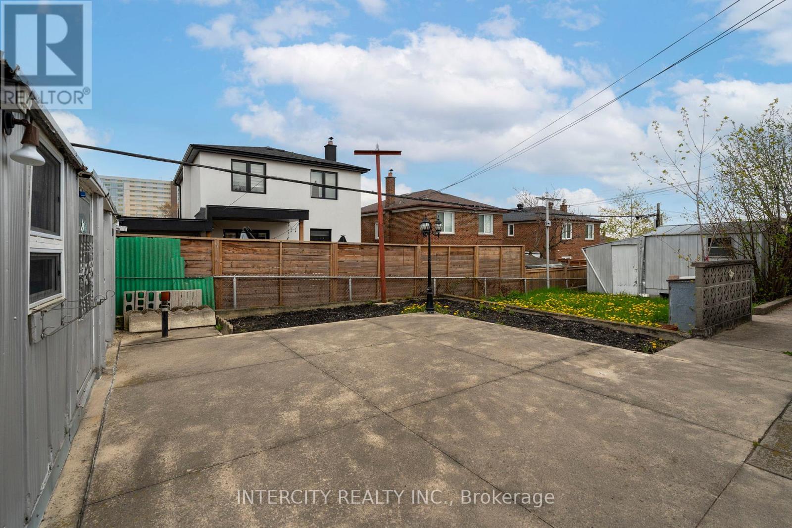 19 GADE DRIVE - 49