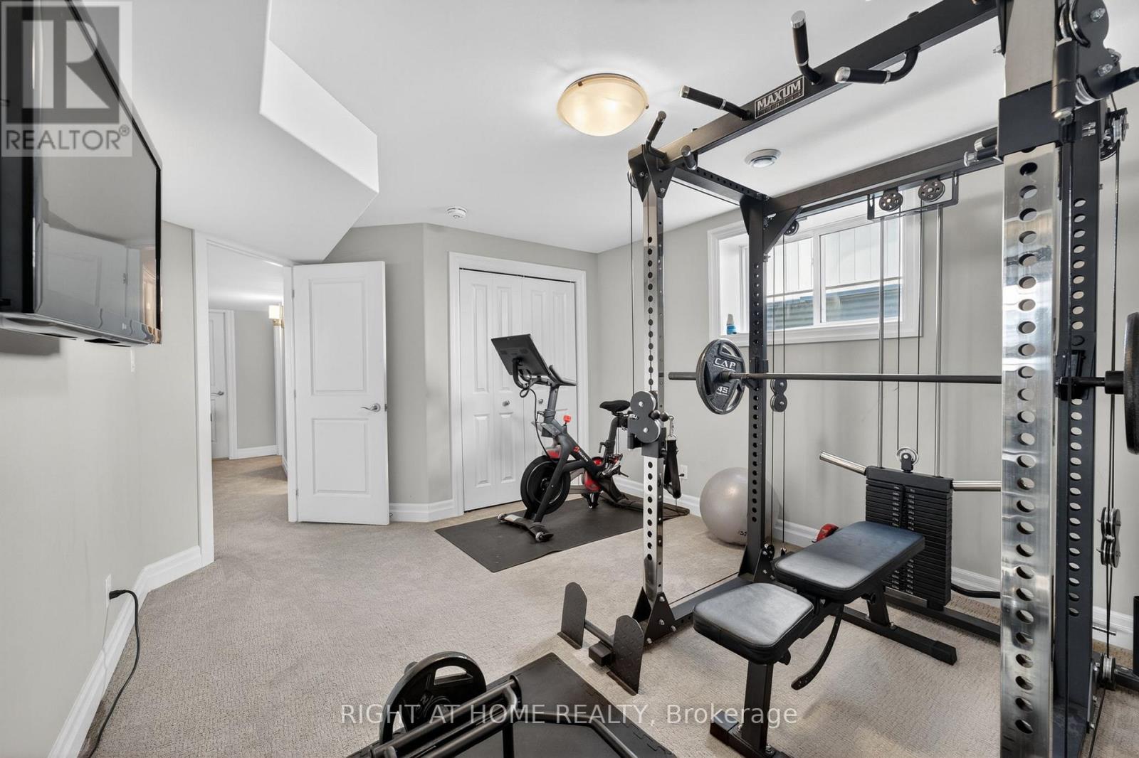 27 WOODBURN DRIVE - 28