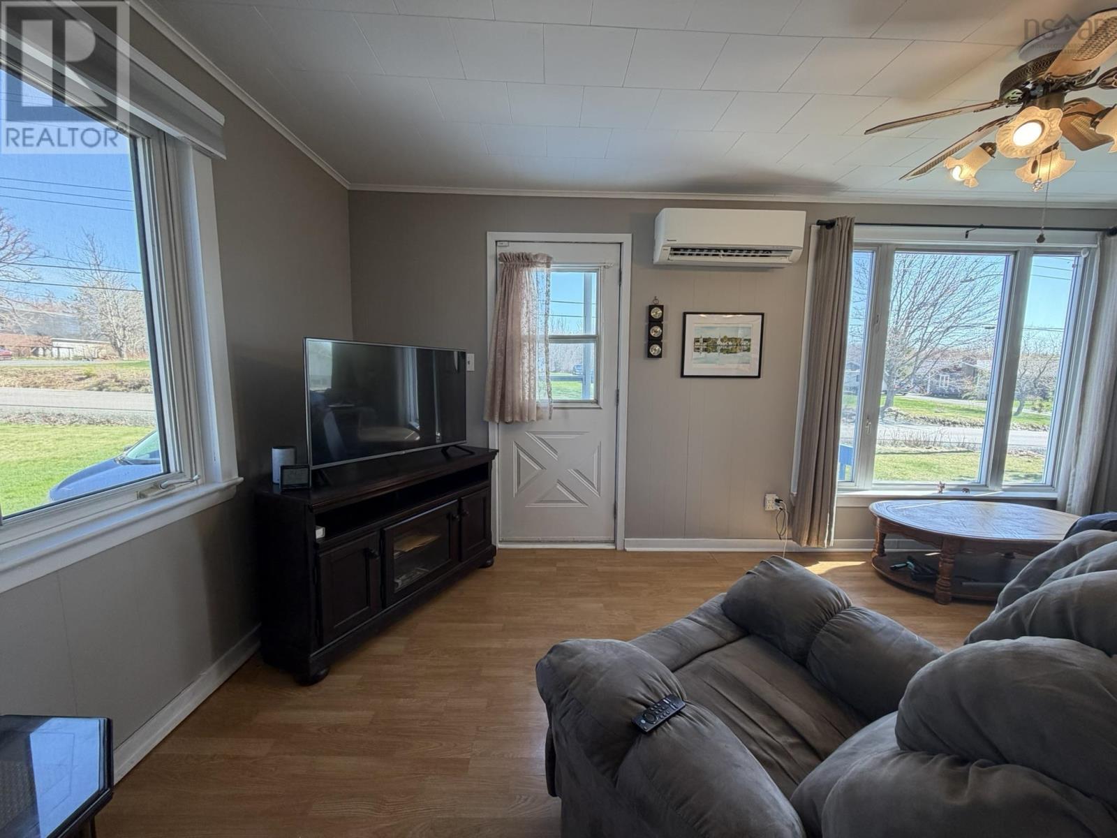 Property 10 of 29 of 2367 ATHOL Road