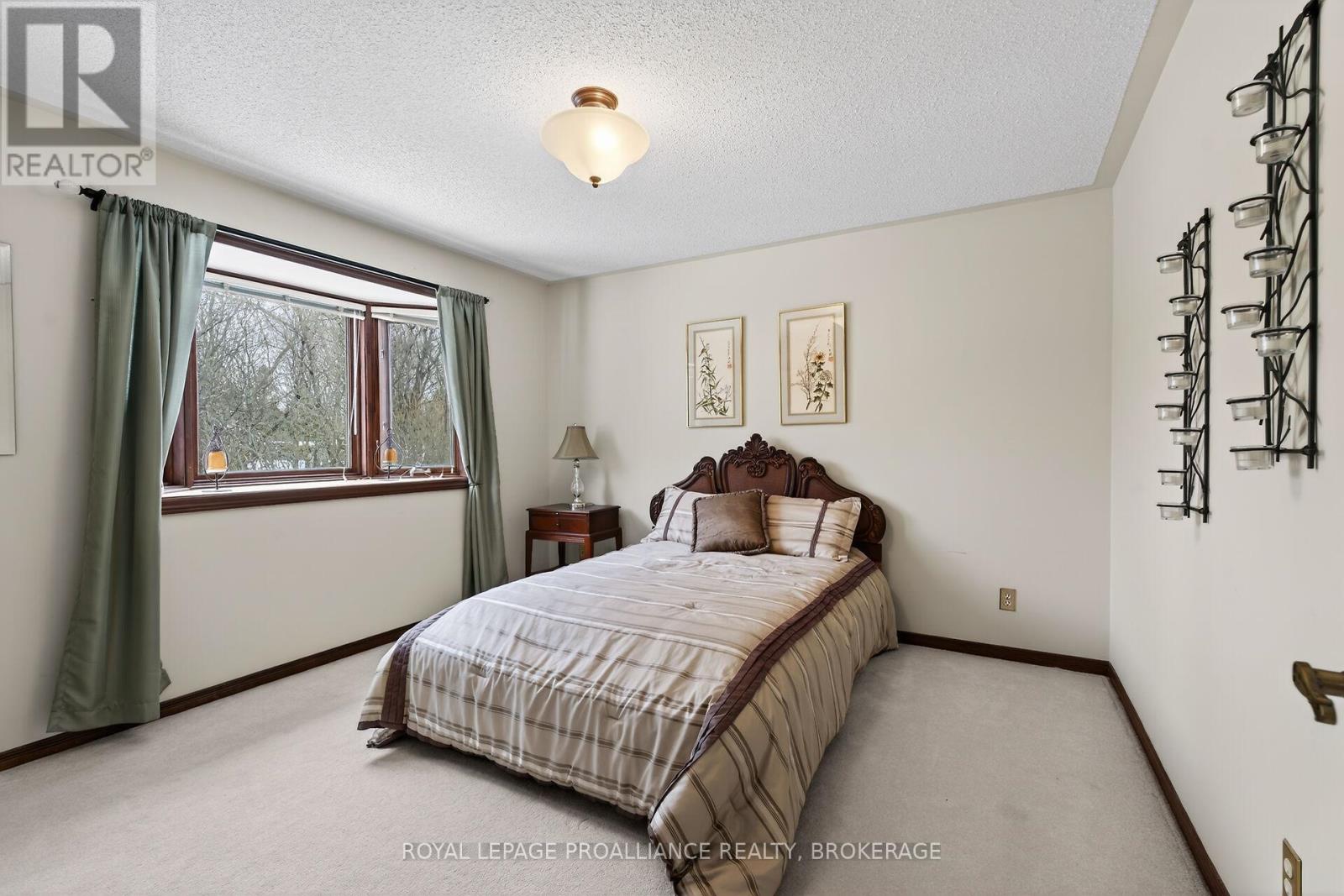 1021 DUNHAM STREET - 28