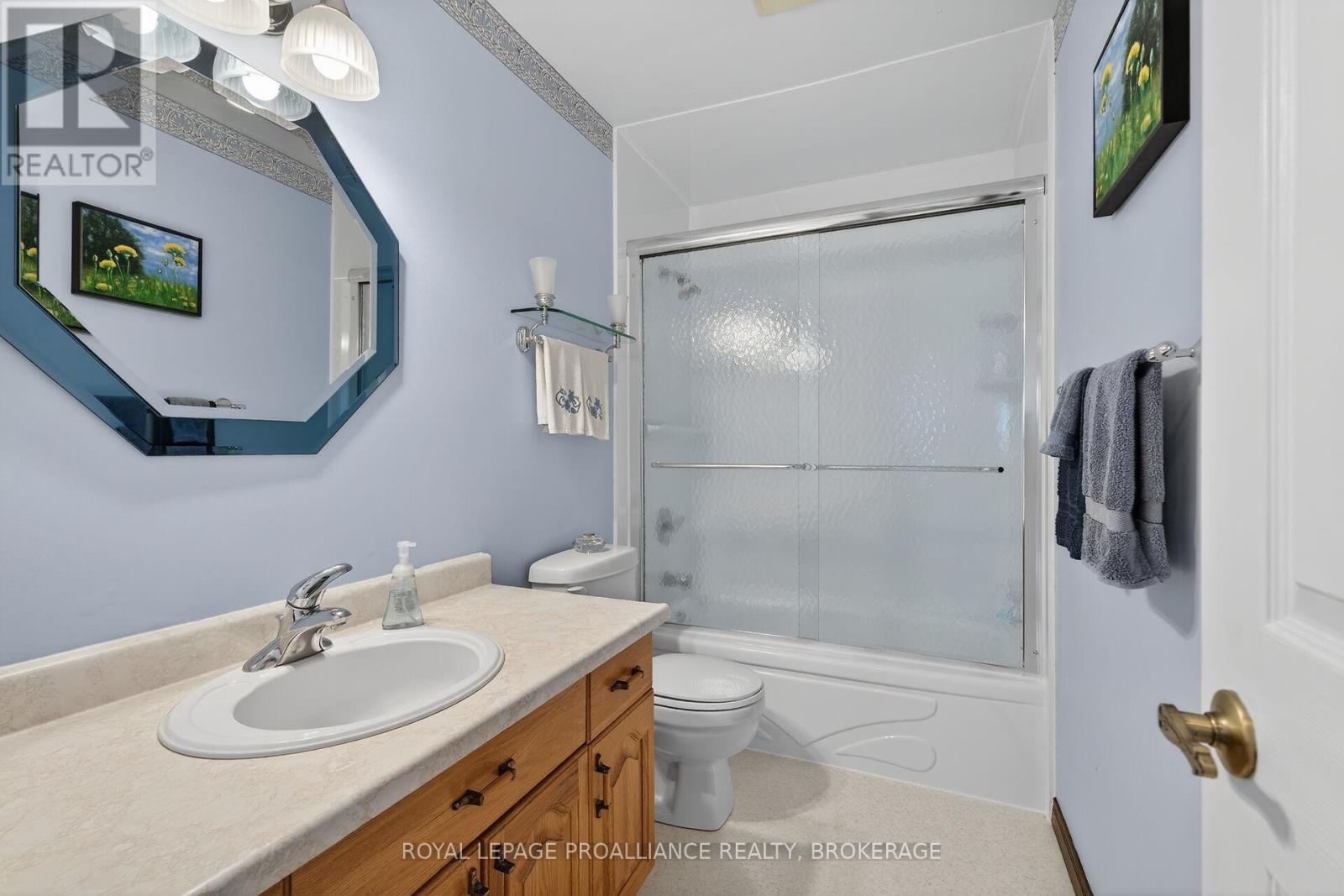 1021 DUNHAM STREET - 30