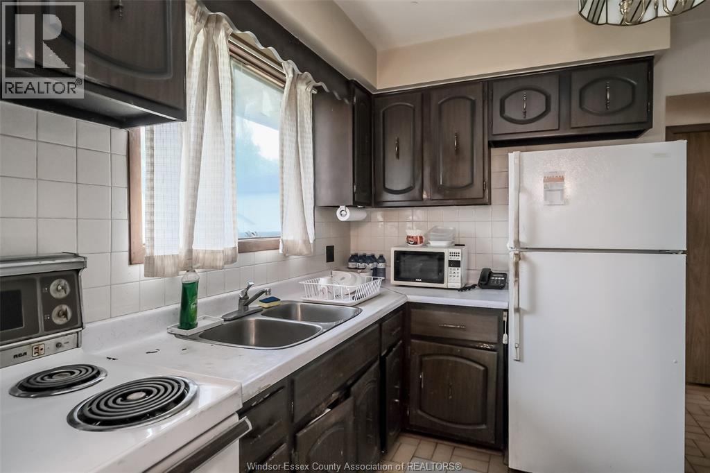 3949 WOODWARD AVENUE, Windsor, Ontario, N8W2Z5 — Photo 4