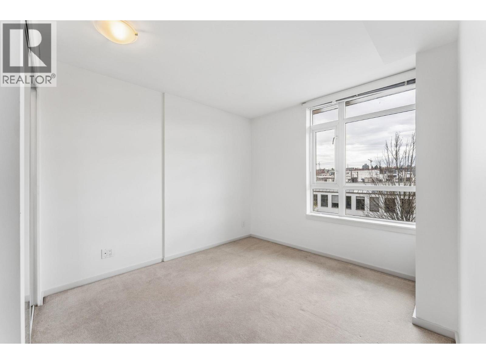 2 Bed, 2 Bath House for Sale in Vancouver – 503 89 W 2ND AVENUE, Vancouver - Image 14