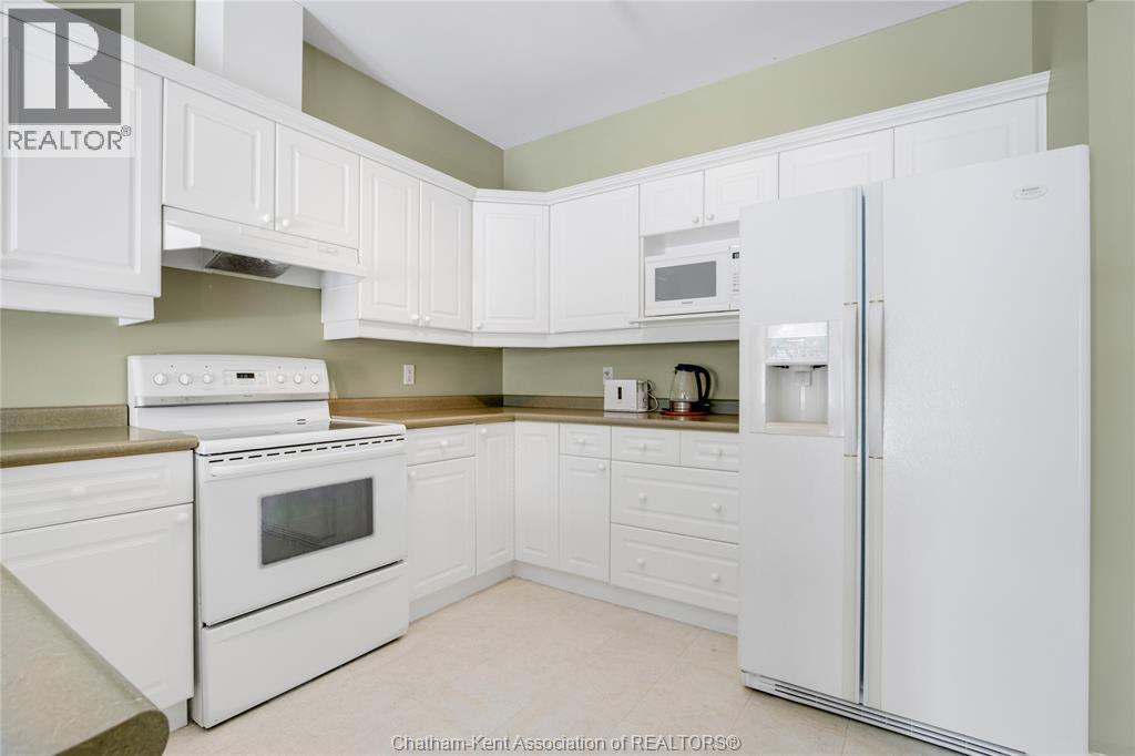 15 HOME PLACE, Chatham, Ontario, N7L5P4 — Photo 13