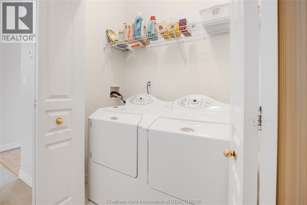 15 HOME PLACE, Chatham, Ontario, N7L5P4 — Photo 27