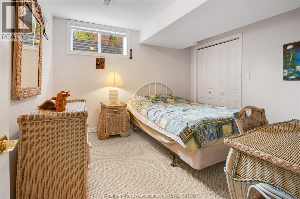 15 HOME PLACE, Chatham, Ontario, N7L5P4 — Photo 31