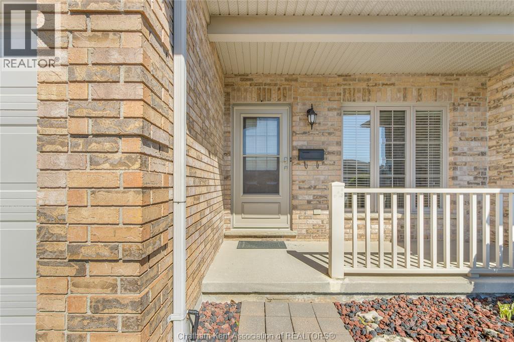 15 HOME PLACE, Chatham, Ontario, N7L5P4 — Photo 37
