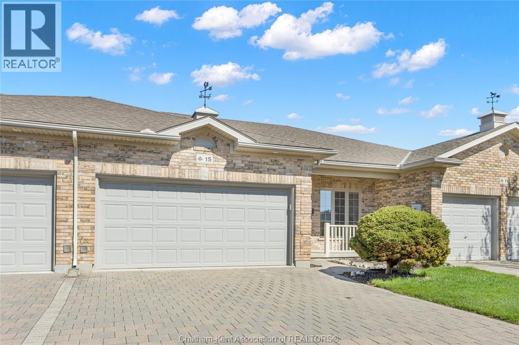 15 HOME PLACE, Chatham, Ontario, N7L5P4 — Photo 4