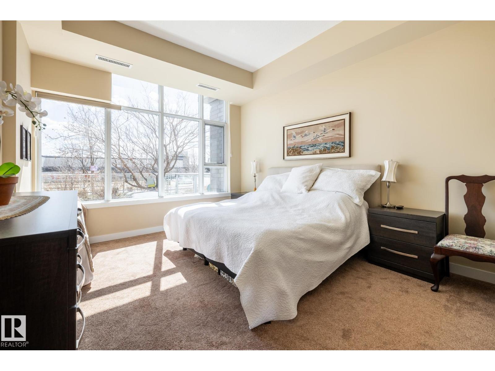 #S113 2504 109 ST NW, Edmonton