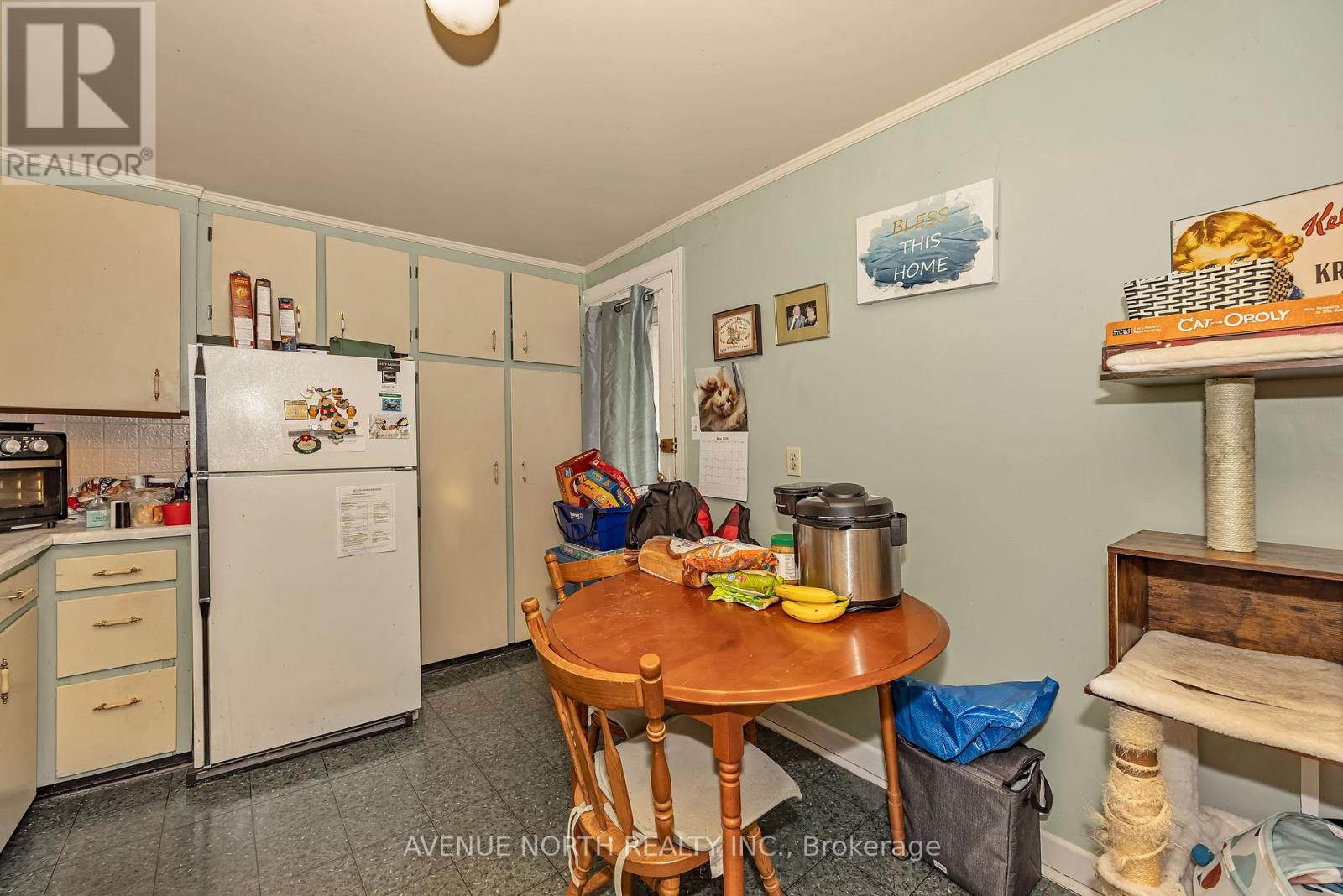 143 BROCKVILLE STREET - 10