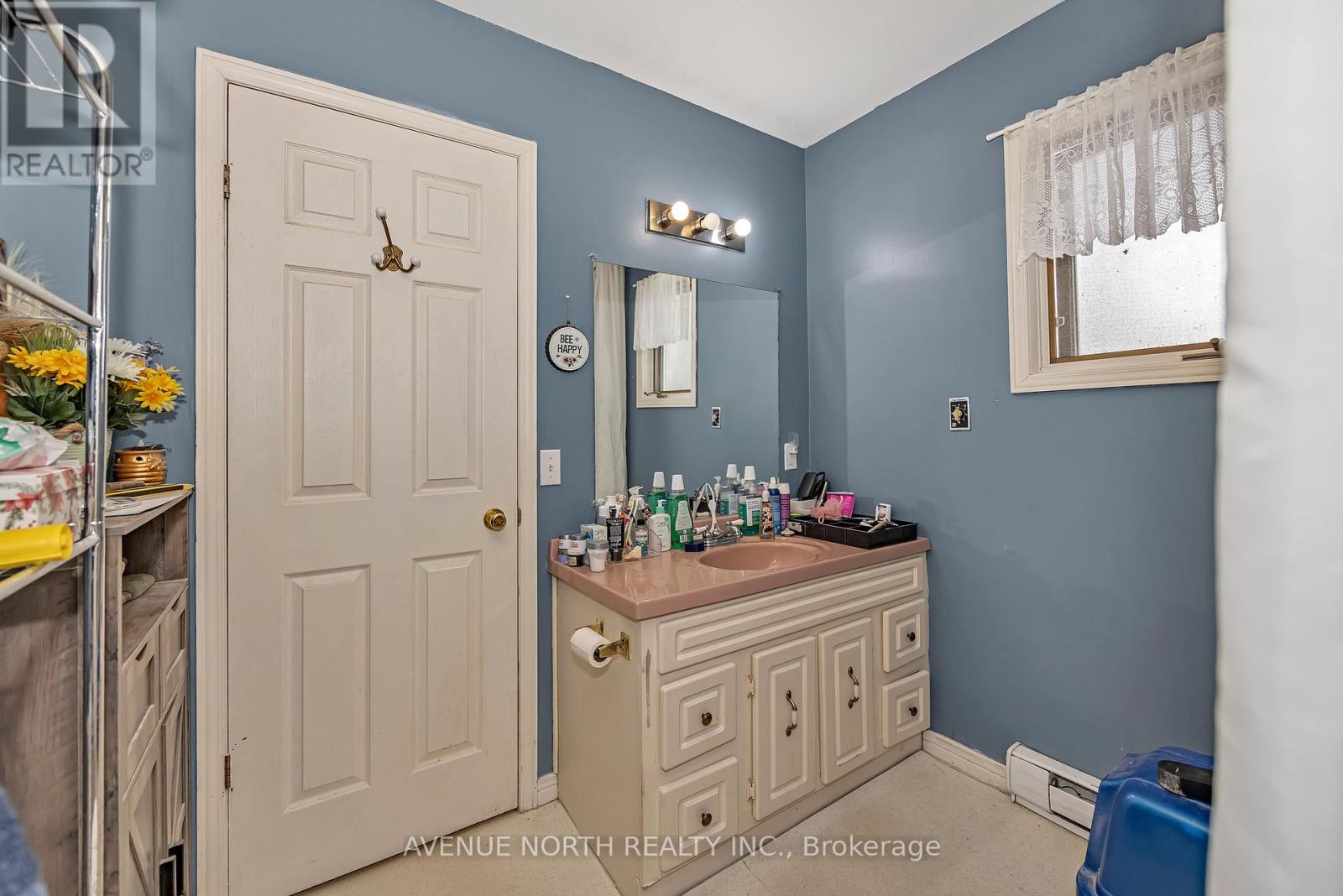 143 BROCKVILLE STREET - 16