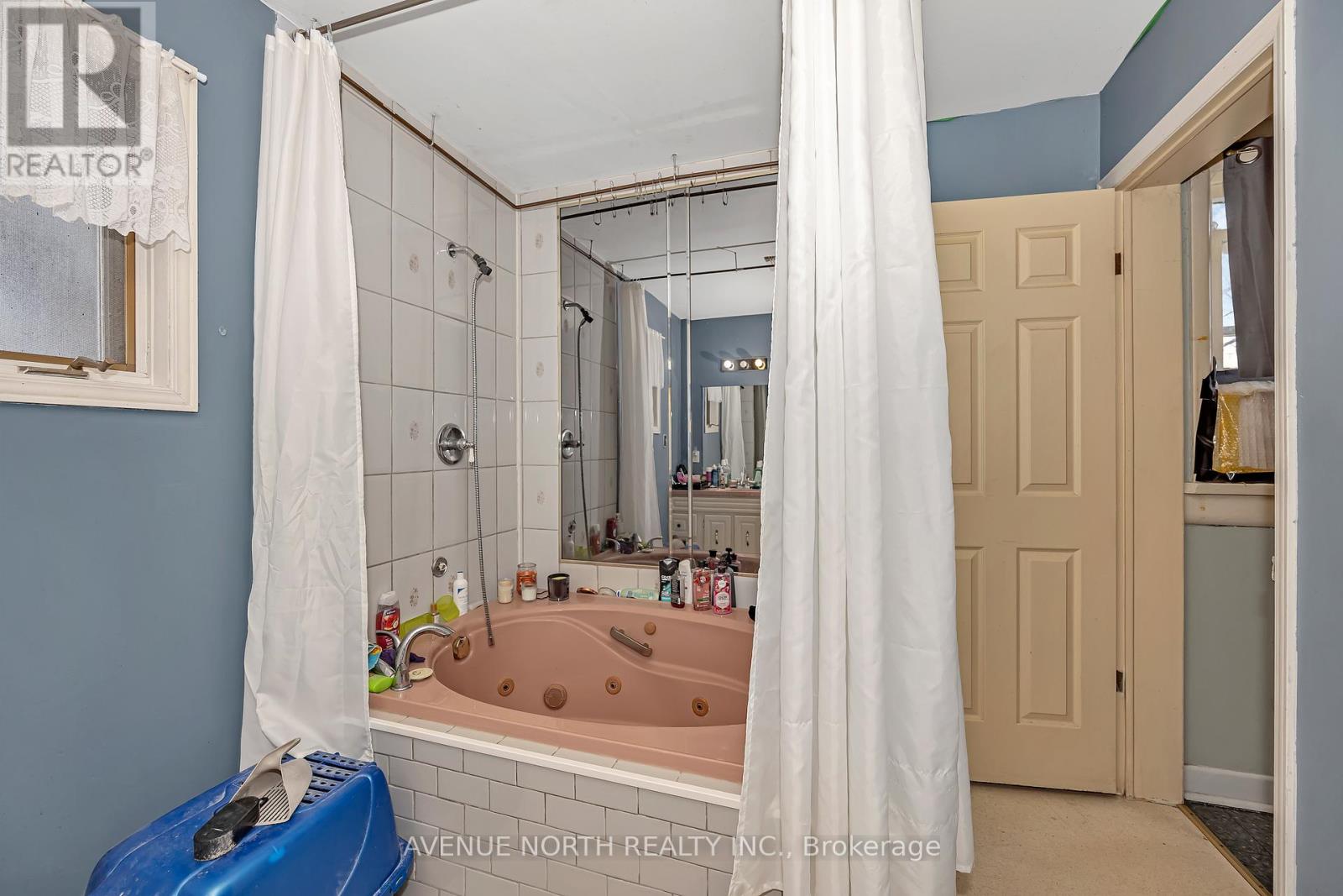 143 BROCKVILLE STREET - 17