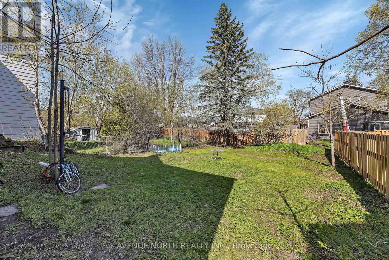 143 BROCKVILLE STREET - 46
