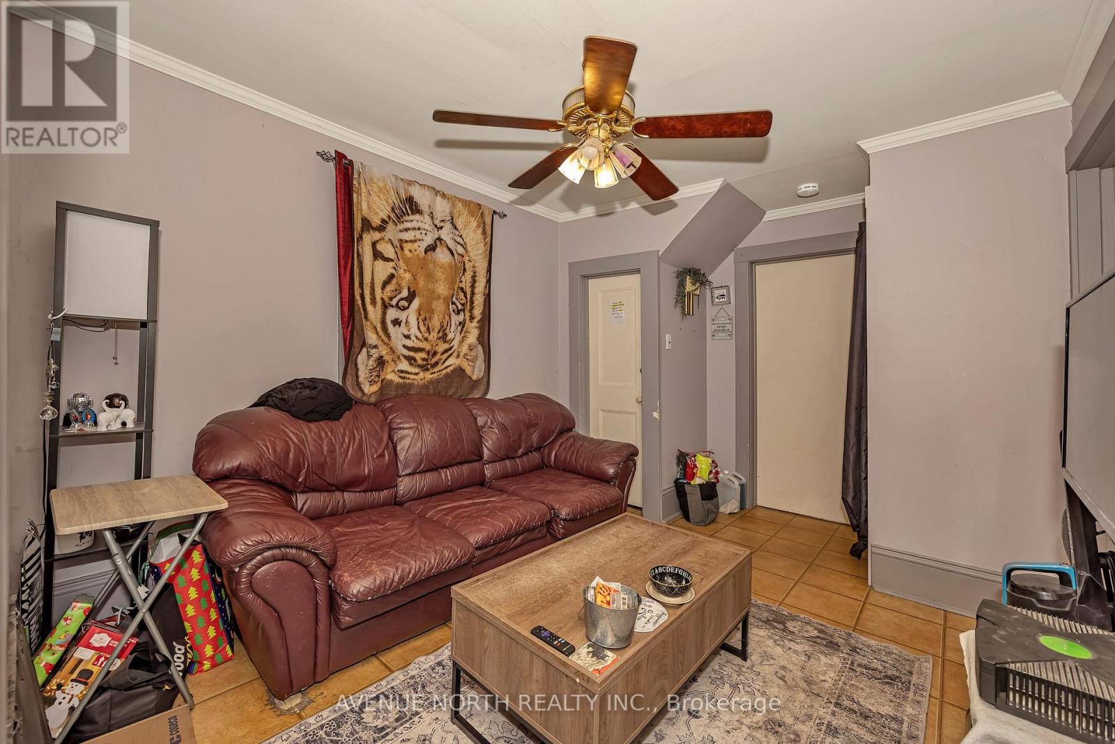 143 BROCKVILLE STREET - 7