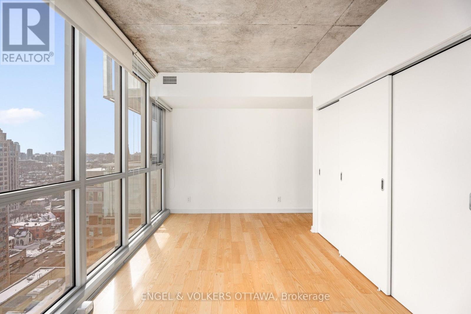 #1610 324 LAURIER AVENUE W - 17