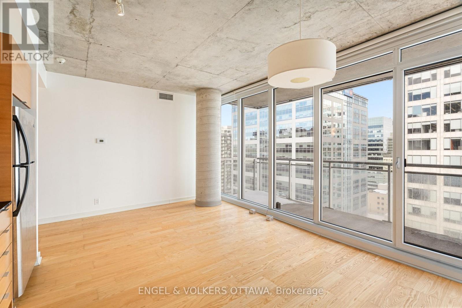 #1610 324 LAURIER AVENUE W - 7