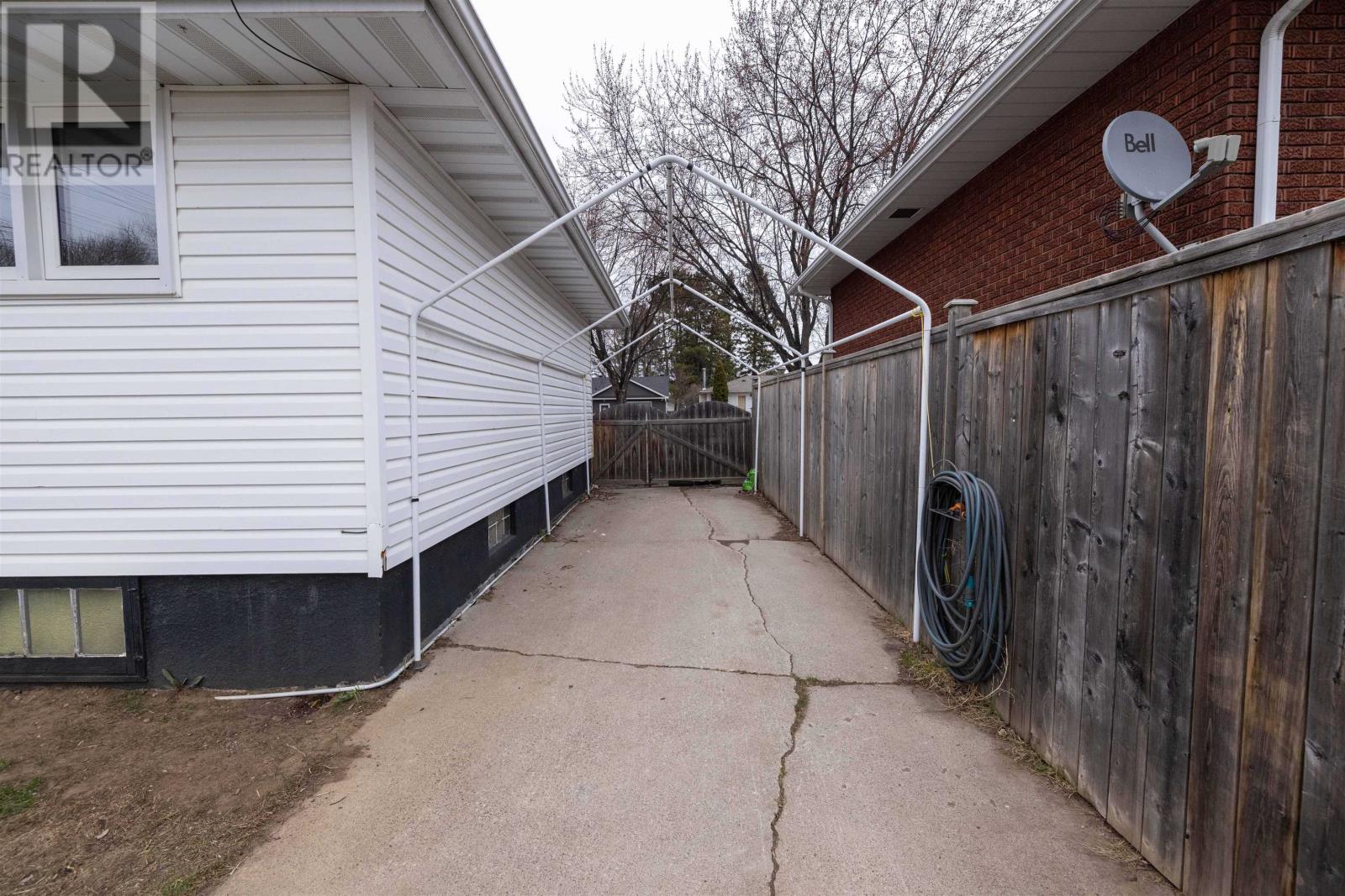 2240 Rankin St, Thunder Bay, Ontario, P7E5Z9 — Photo 26