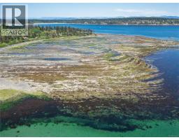 5235 Mcleod Rd, Hornby Island, BC V0R1Z0 Photo 14