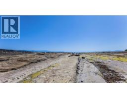 5235 Mcleod Rd, Hornby Island, BC V0R1Z0 Photo 18