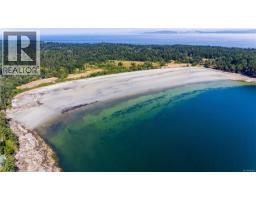 5235 Mcleod Rd, Hornby Island, BC V0R1Z0 Photo 19