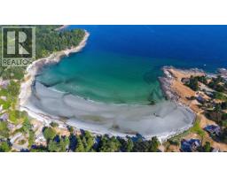 5235 Mcleod Rd, Hornby Island, BC V0R1Z0 Photo 20