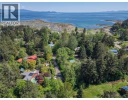5235 Mcleod Rd, Hornby Island, BC V0R1Z0 Photo 8