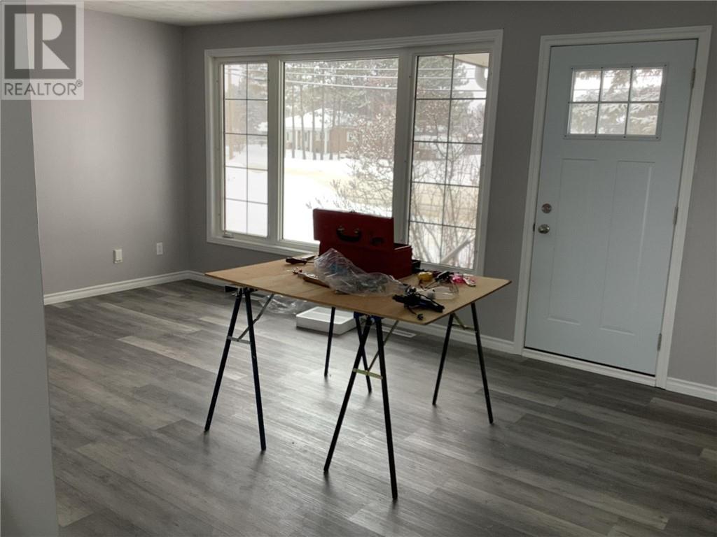 211 Cote Boulevard SW - 10