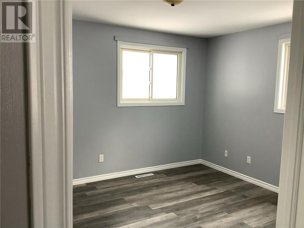 211 Cote Boulevard SW - 18