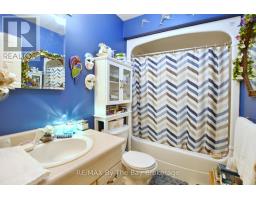 16 Indiana Avenue, Wasaga Beach, ON L9Z3A8 Photo 17
