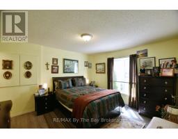 16 Indiana Avenue, Wasaga Beach, ON L9Z3A8 Photo 18