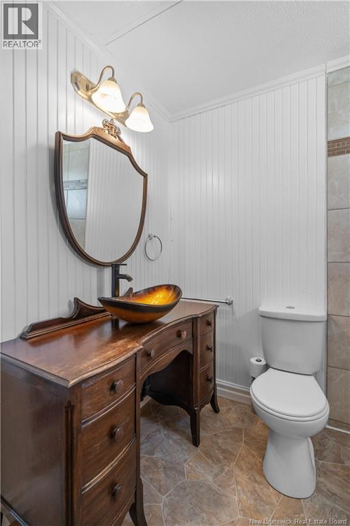 240 Birchgrove - 17