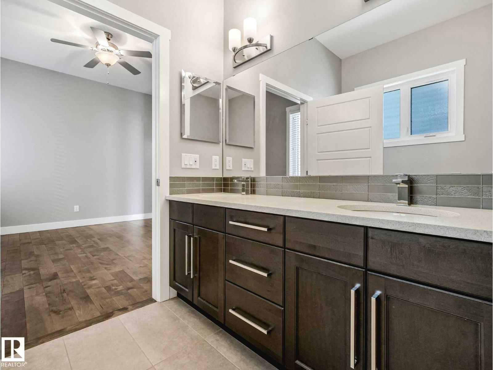 7515 173 AV NW - 33