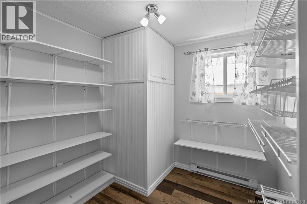 240 Birchgrove - 19
