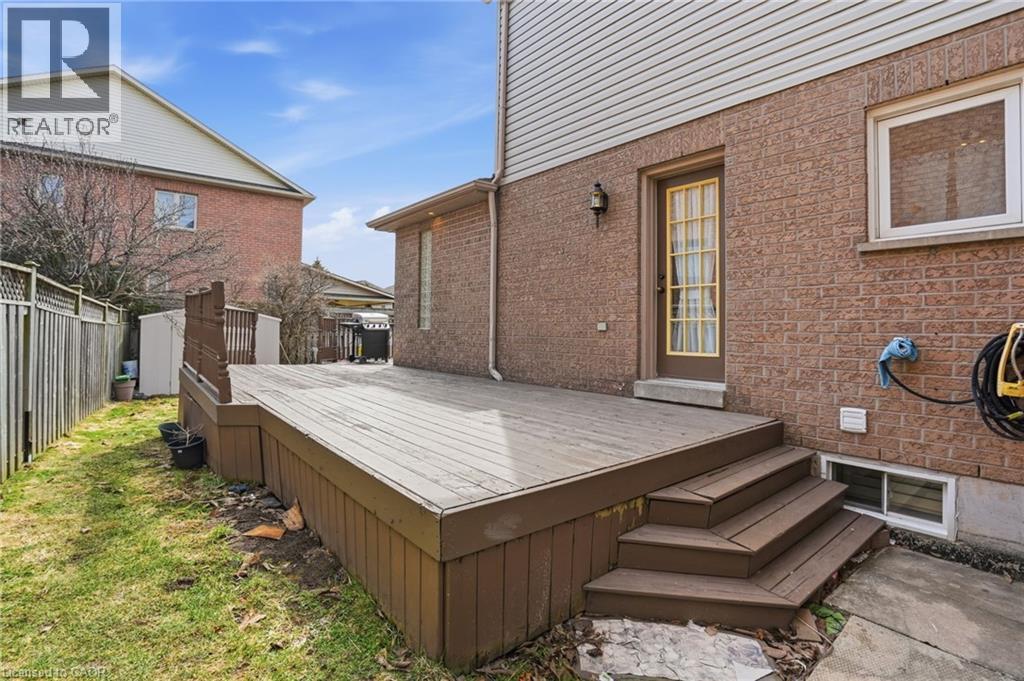 68 ROCKHAVEN Lane, Waterdown, Ontario, L8B0J9 — Photo 35