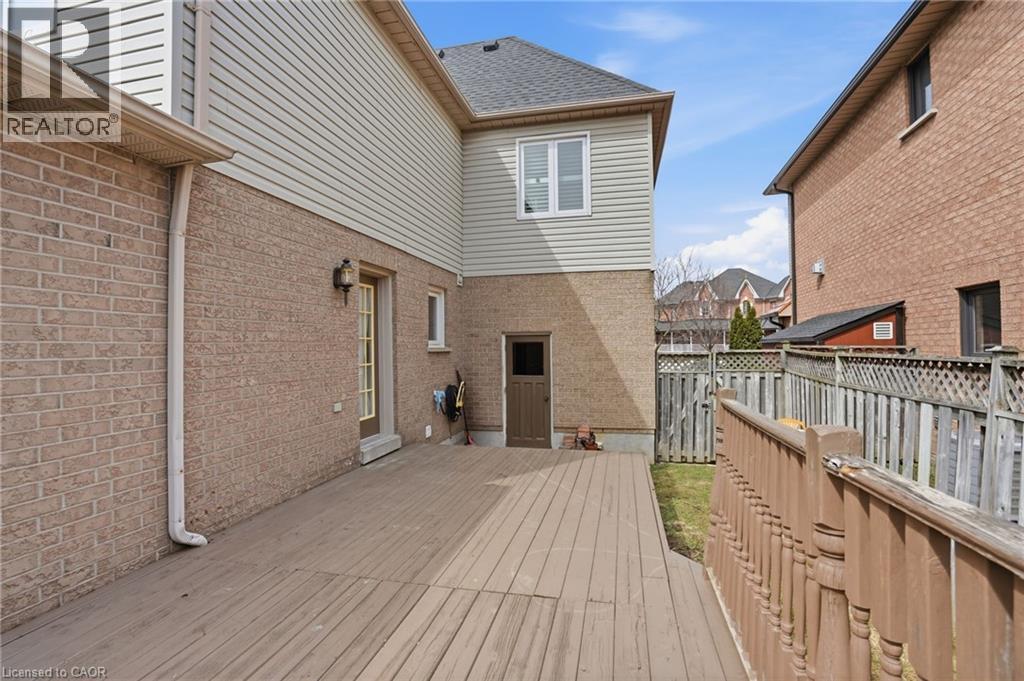 68 ROCKHAVEN Lane, Waterdown, Ontario, L8B0J9 — Photo 37