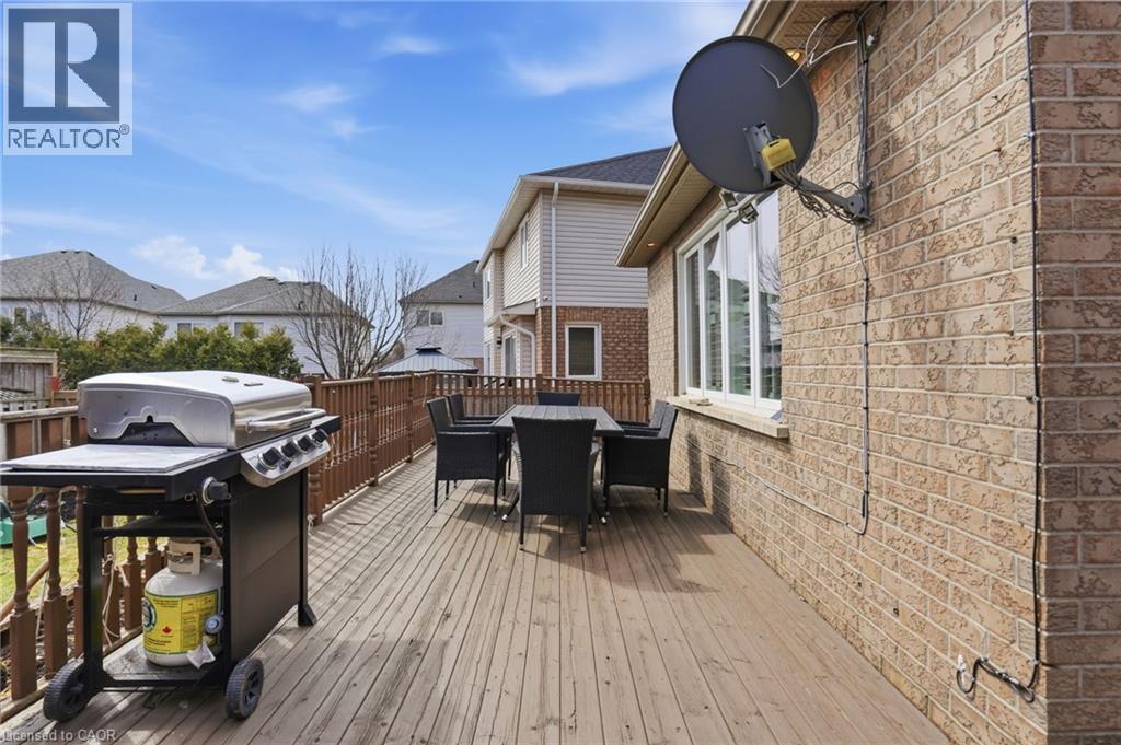68 ROCKHAVEN Lane, Waterdown, Ontario, L8B0J9 — Photo 38