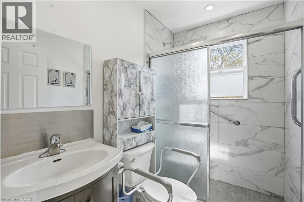 249 WEST 18TH Street, Hamilton, Ontario, L9C4H1 — Photo 15