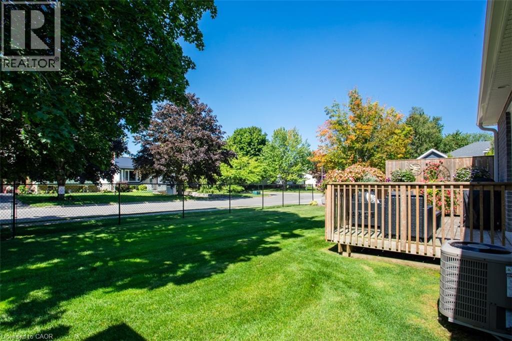 418 NELSON Street Unit# 13, Port Dover, Ontario, N0A1N0 — Photo 8