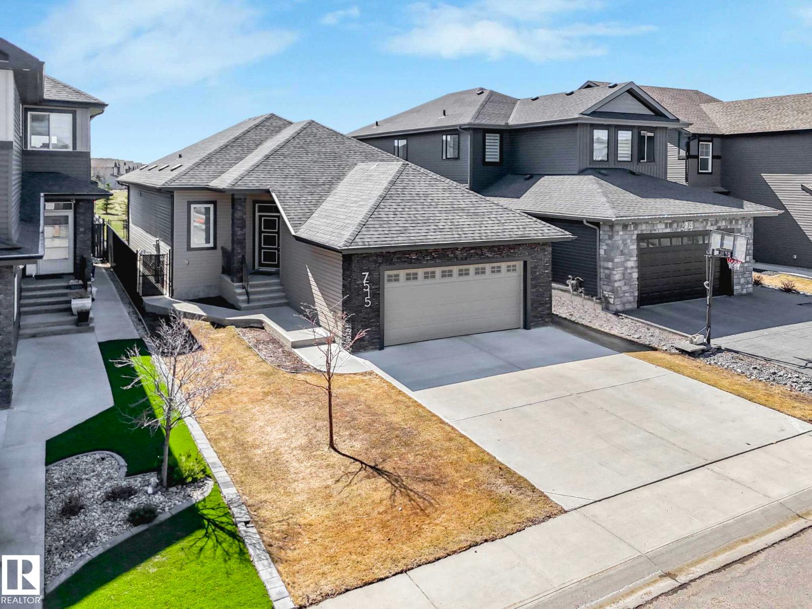 7515 173 AV NW - 63