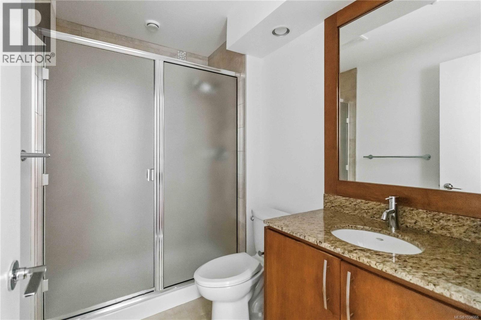 #203 1395 Bear Mountain Pkwy - 25