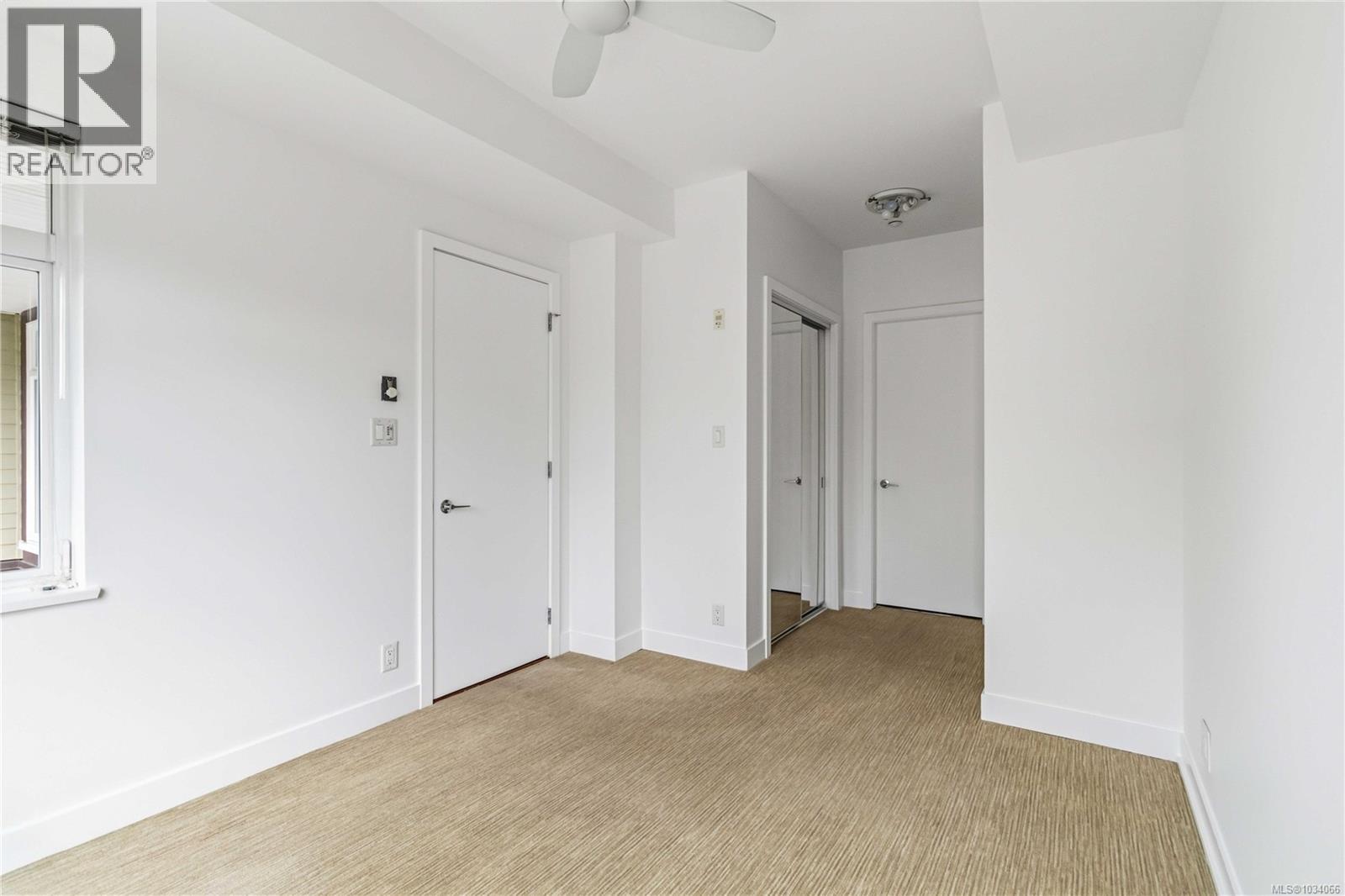 #203 1395 Bear Mountain Pkwy - 26