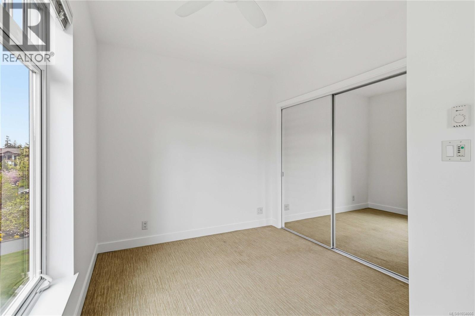 #203 1395 Bear Mountain Pkwy - 30