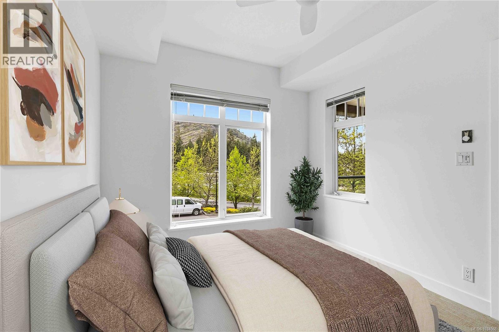 #203 1395 Bear Mountain Pkwy - 23