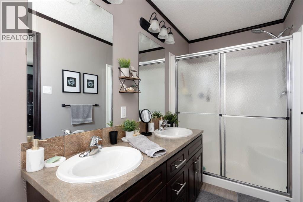 180 Grenfell Crescent, Fort McMurray