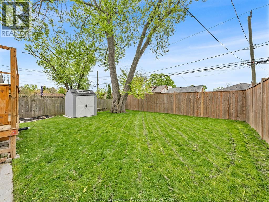 1633 OLIVE, Windsor, Ontario, N8Y4M8 — Photo 11