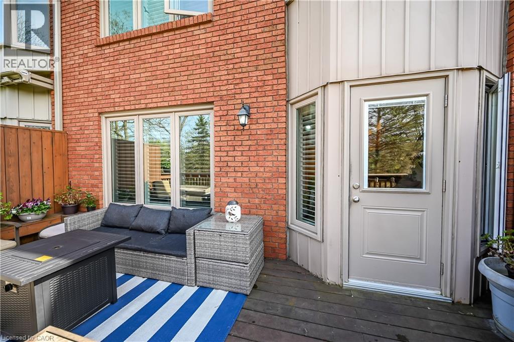 30 OSLER Drive Unit# 7, Dundas, Ontario, L9H6W1 — Photo 36