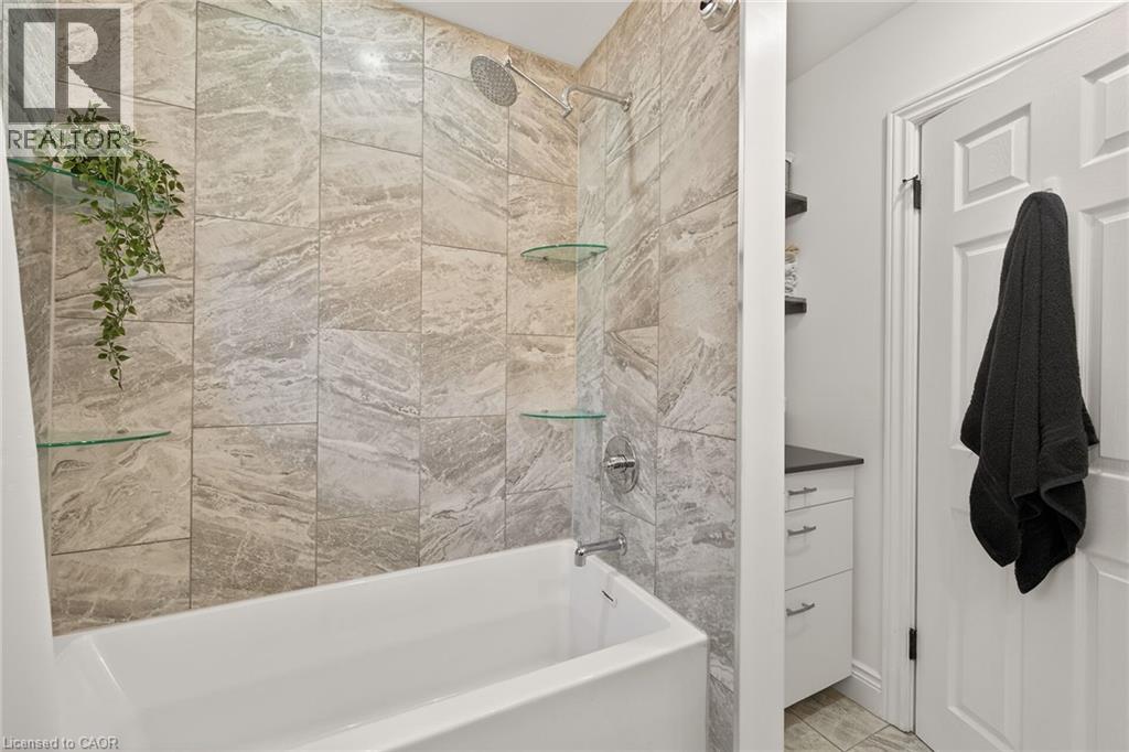 28 ASHFORD Boulevard, Hamilton, Ontario, L8M2T8 — Photo 33