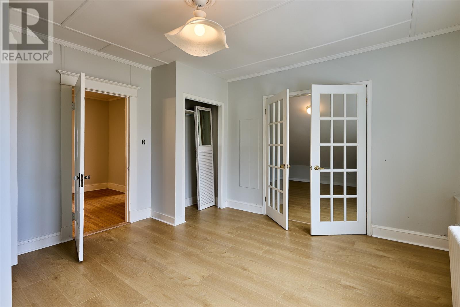 300 Topsail Road - 24